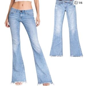 Citizen Of Humanity Ingrid Light Wash Low Rise Flare Jeans 28